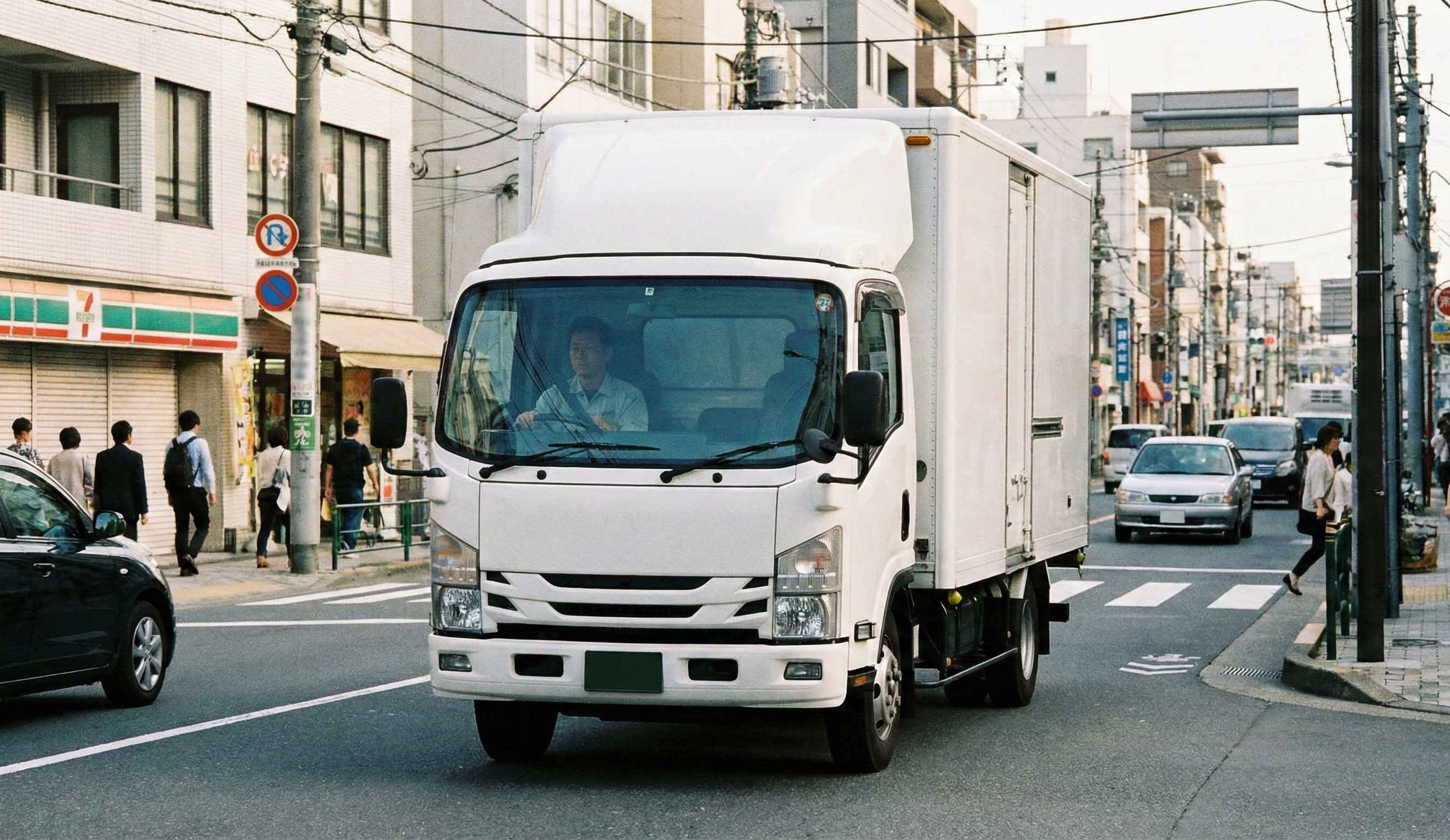 新日本ウエックス株式会社 栃木県小山市萱橋640-5の正社員 中型トラックドライバー 小型トラックドライバーの求人情報イメージ1