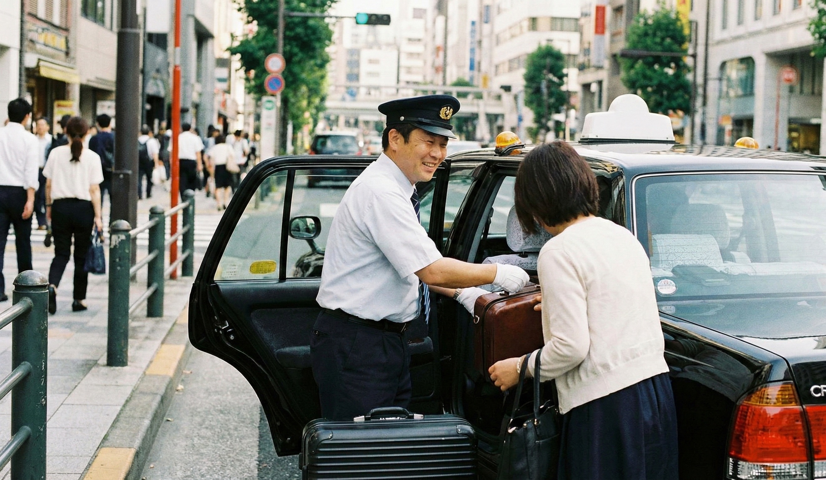 改進タクシー株式会社 東京都足立区東京都足立区中央本町4-13-24の正社員 タクシードライバーの求人情報イメージ1